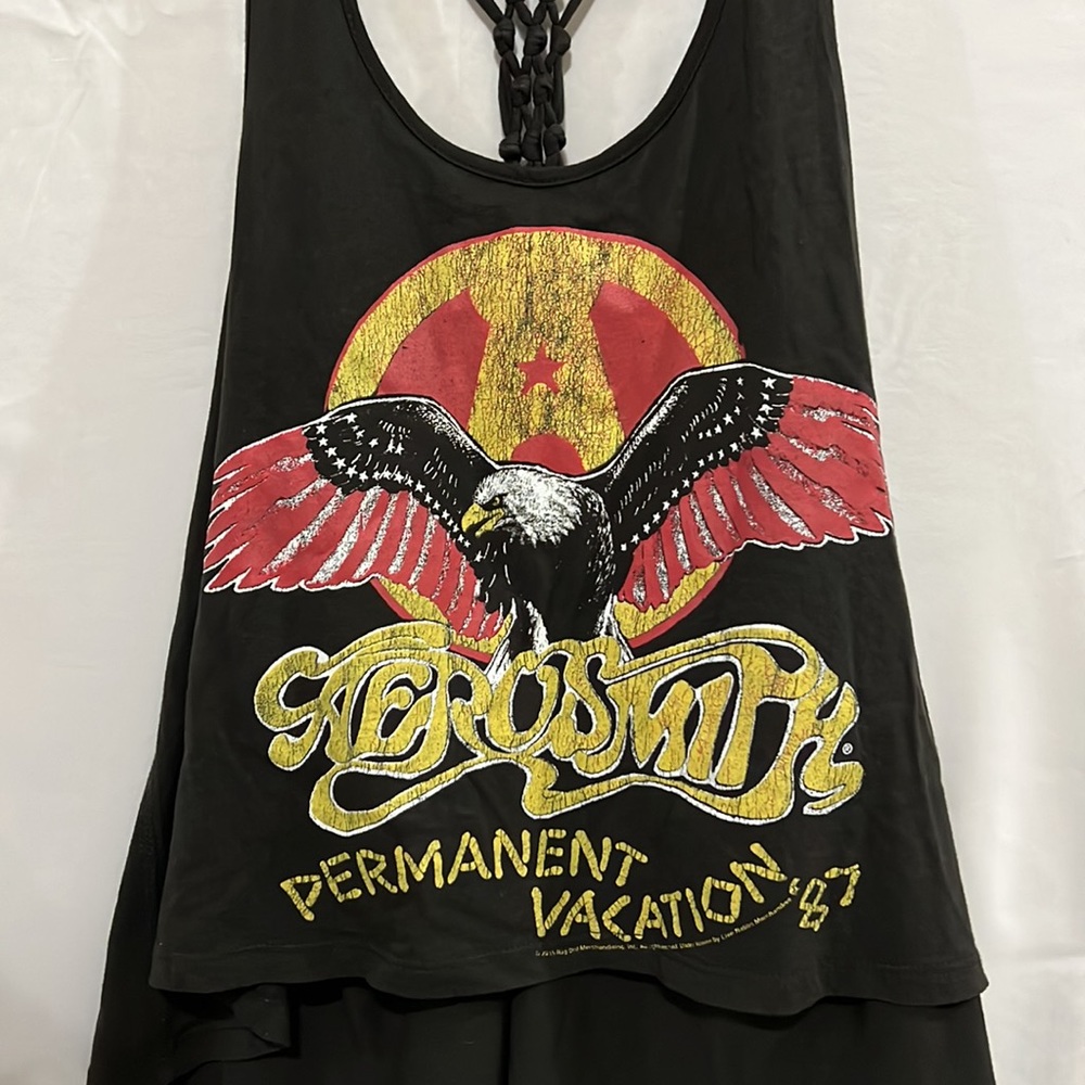 Brand new Aerosmith tank top ✨
